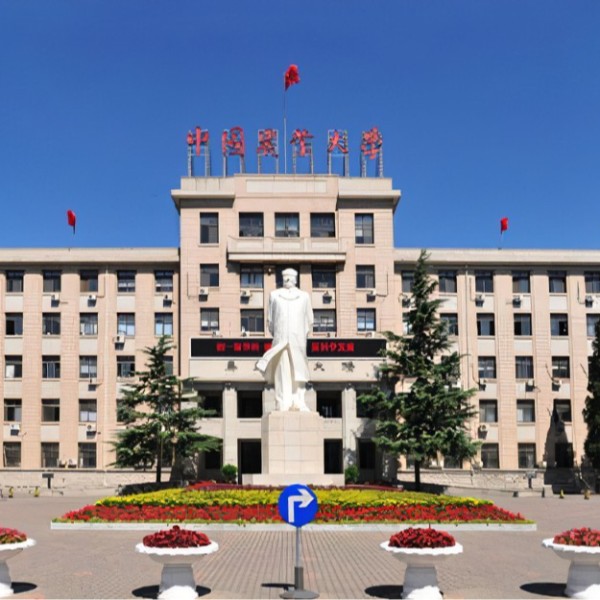 中國農(nóng)業(yè)大學：學生飲水關(guān)懷，選宏華學校開水機